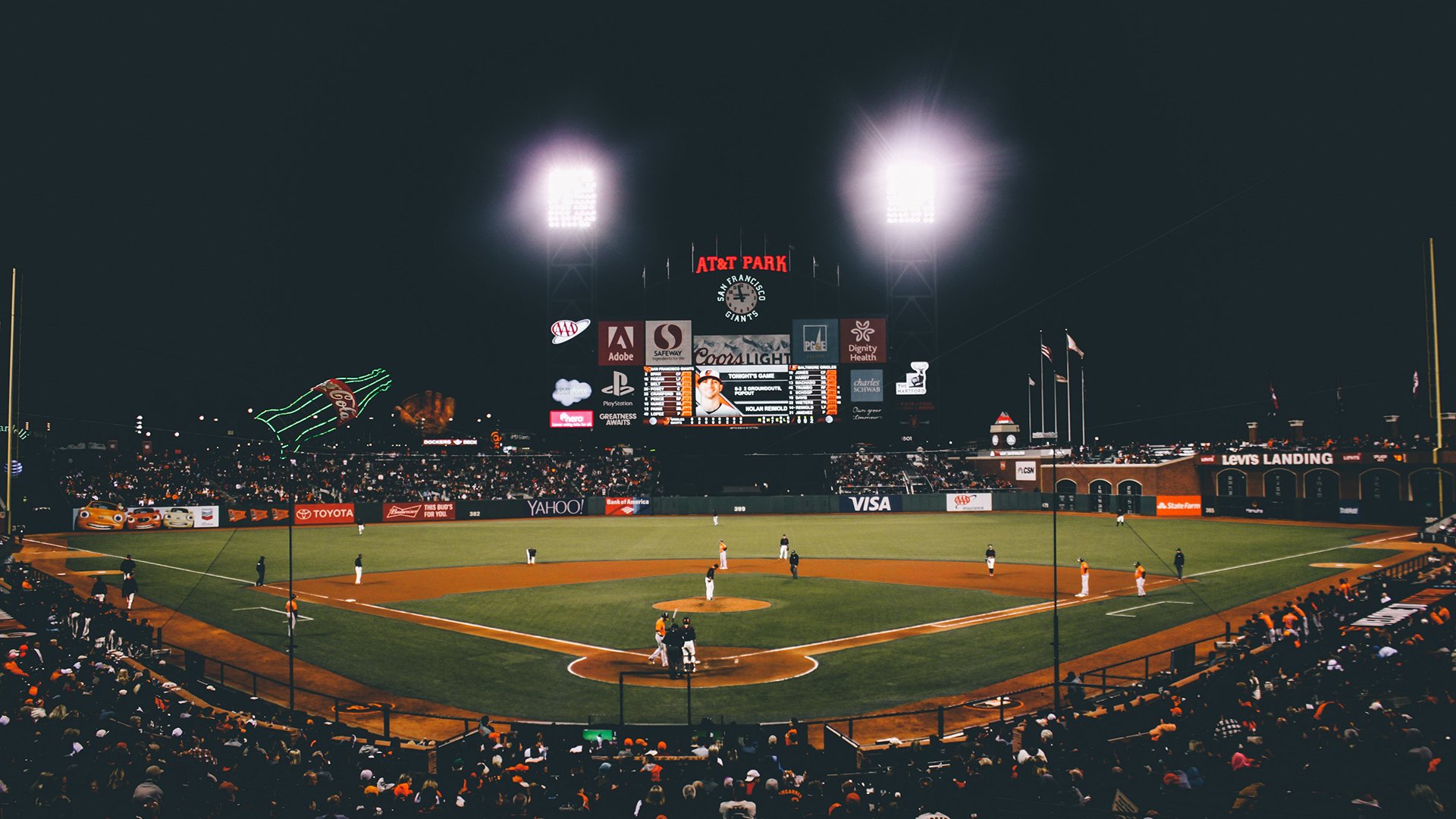 在线体育博彩-列队致意，风度耀欧陆，本菲卡诠释足球超越胜负的礼赞，本菲卡列队致意，足球超越胜负的礼赞